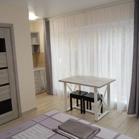 Однокімнатна 105 Apartment Khmelʼnytsʼkyy Exterior foto