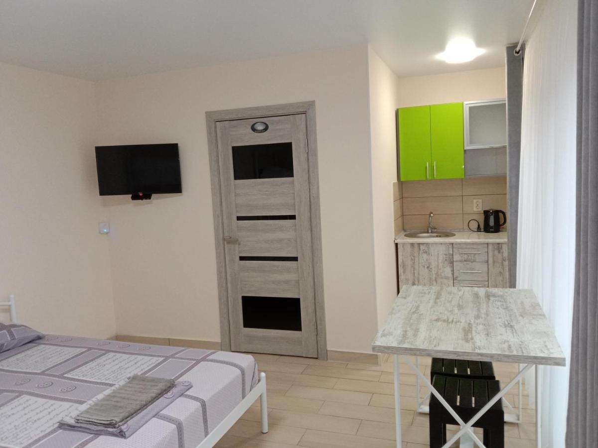Однокімнатна 105 Apartment Khmelʼnytsʼkyy Exterior foto